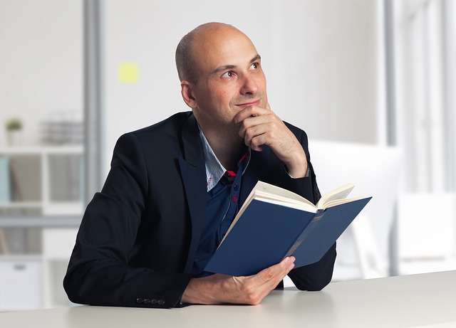 Man Book Thinking Reading Pensive - StanislavKondrashov / Pixabay